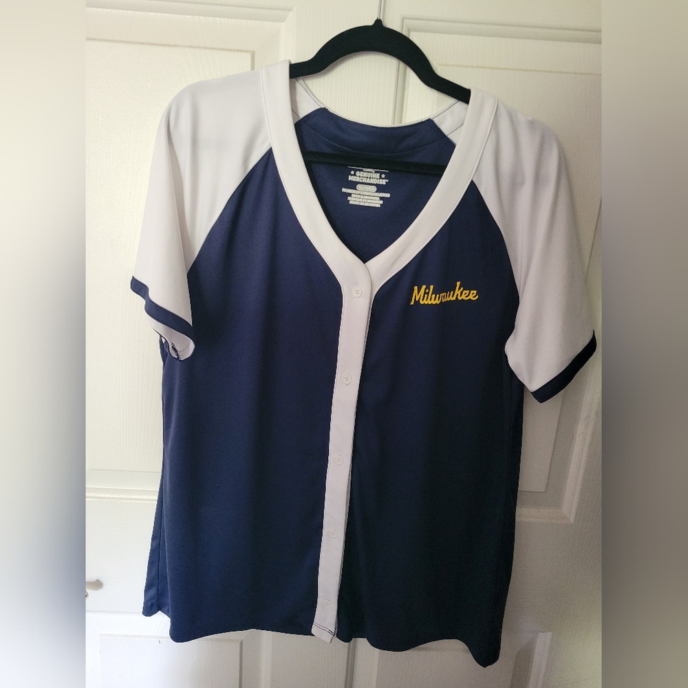 Genuine Merchandise Milwaukee Short Sleeve Tee - Navy and White
